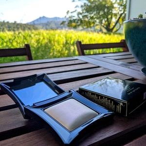 NIB Illamasqua
Beyond Powder - Daze